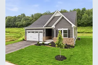 148 Settlers Grove Blvd, Zelienople, PA 16063 - Photo 2