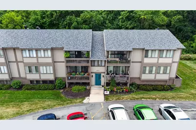 327 Ridge Point Cir #13, South Fayette, PA 15017 - Photo 1
