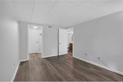 327 Ridge Point Cir #13, South Fayette, PA 15017 - Photo 16