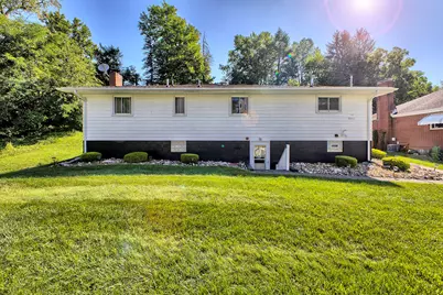 632 Pitcairn Avenue, Jeannette, PA 15644 - Photo 30