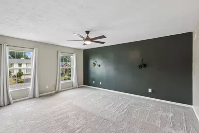 8042 Woodcreek Drive, Bridgeville, PA 15017 - Photo 18