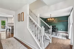 8042 Woodcreek Dr, Bridgeville, PA 15017 - Photo 12