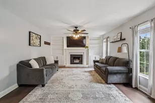 8042 Woodcreek Dr, Bridgeville, PA 15017 - Photo 2