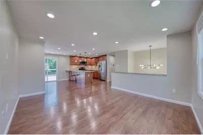 358 Toura Dr, Pittsburgh, PA 15236 - Photo 6