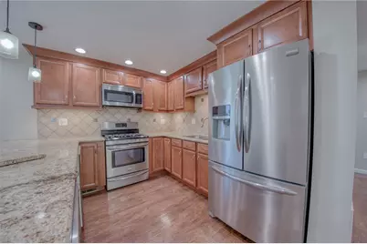 358 Toura Dr, Pittsburgh, PA 15236 - Photo 16