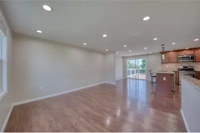 358 Toura Dr, Pittsburgh, PA 15236 - Photo 8