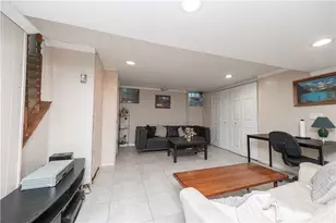 430 Sangree Rd, Ross Twp, PA 15237 - Photo 24