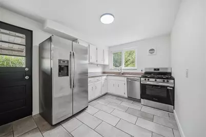 3001 Jameson Dr, Pittsburgh, PA 15226 - Photo 10