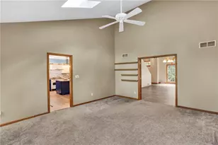 117 Sika Dr, Pittsburgh, PA 15239 - Photo 20