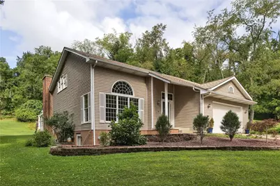 117 Sika Drive, Pittsburgh, PA 15239 - Photo 4