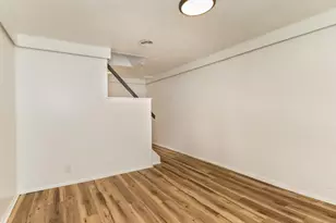 6340 Helen St, South Park, PA 15129 - Photo 24