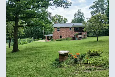 429 Dairy Farm Rd, Allegheny Township, PA 15068 - Photo 22
