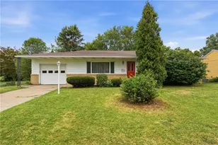 3203 Regis Dr, Erie City, PA 16510 - Photo 12