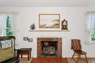 390 6th St, Beaver, PA 15009 - Photo 6