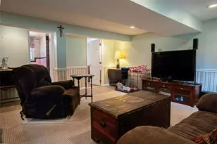 115 Ashley Dr, Verona, PA 15147 - Photo 10