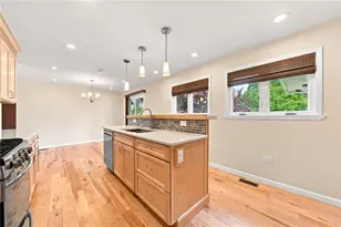 529 Cochran Dr, Hempfield Township, PA 15601 - Photo 6