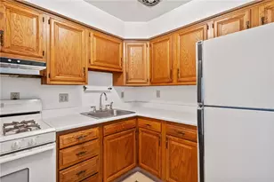 140 Broadcrest, Pittsburgh, PA 15235 - Photo 12