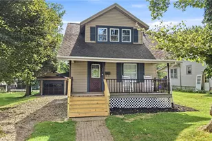 55 Covert Ave, Sharpsville, PA 16150 - Photo 2