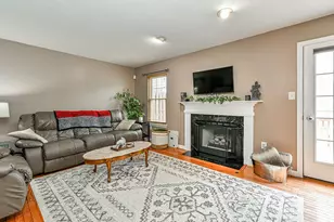 311 Fairfax Ct, Seven Fields Boro, PA 16046 - Photo 6