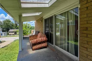 4503 Mapledale Dr, Homestead, PA 15120 - Photo 4