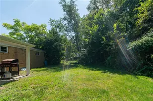 4503 Mapledale Dr, Homestead, PA 15120 - Photo 6