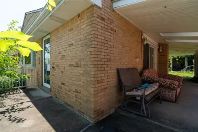 4503 Mapledale Dr, Homestead, PA 15120 - Photo 2