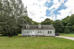 2739 Leesburg-Volant Rd, Springfield Township, PA 16156 - Photo 2