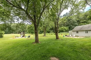 2739 Leesburg-Volant Rd, Springfield Township, PA 16156 - Photo 8