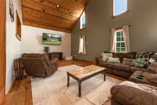2739 Leesburg-Volant Rd, Springfield Township, PA 16156 - Photo 16