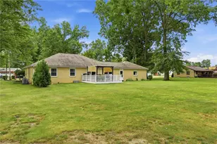 2229 King Dr, Hermitage, PA 16148 - Photo 26