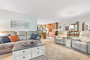 2229 King Dr, Hermitage, PA 16148 - Photo 4
