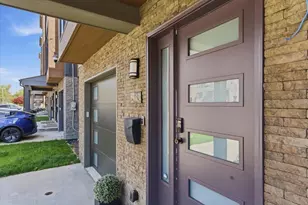308 N St Clair St, Pittsburgh, PA 15206 - Photo 2