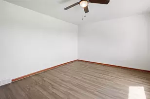 54 Chestnut St, Coal Center Boro, PA 15423 - Photo 6