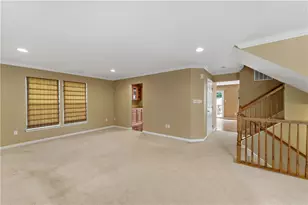 1501 Michael Dr, Pittsburgh, PA 15227 - Photo 6