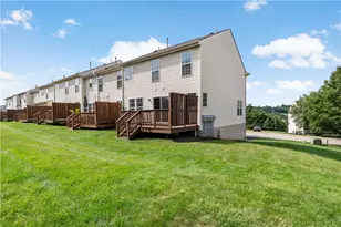 1501 Michael Dr, Pittsburgh, PA 15227 - Photo 32