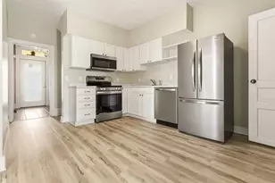 1607 Ligonier St, Latrobe, PA 15650 - Photo 2