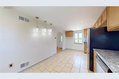 723 Maple St, Verona, PA 15147 - Photo 16
