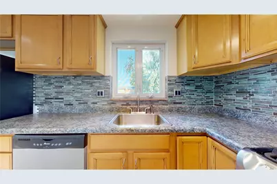 723 Maple St, Verona, PA 15147 - Photo 14