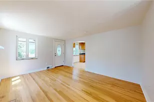 723 Maple St, Verona, PA 15147 - Photo 8