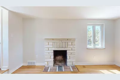 723 Maple St, Verona, PA 15147 - Photo 6