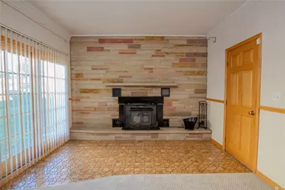 207 Buchanan Dr, Masontown, PA 15461 - Photo 10