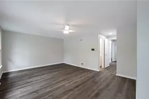 402 Royal Ct, Pittsburgh, PA 15234 - Photo 24