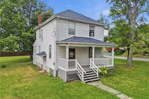518 Pearl Ave, Mars, PA 16046 - Photo 1
