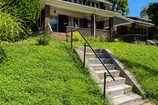 5713 Pocusset St, Pittsburgh, PA 15217 - Photo 2