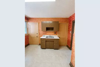 5713 Pocusset St, Pittsburgh, PA 15217 - Photo 18