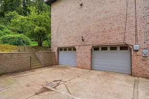 2006 Garrick Dr, Pittsburgh, PA 15235 - Photo 36