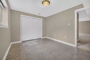 1431 Main Blvd, South Park, PA 15129 - Photo 20