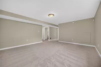 1431 Main Blvd, South Park, PA 15129 - Photo 22