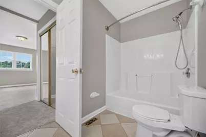 1431 Main Blvd, South Park, PA 15129 - Photo 16