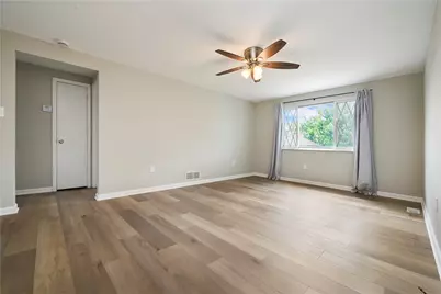 135 Elmont St, Pittsburgh, PA 15205 - Photo 10